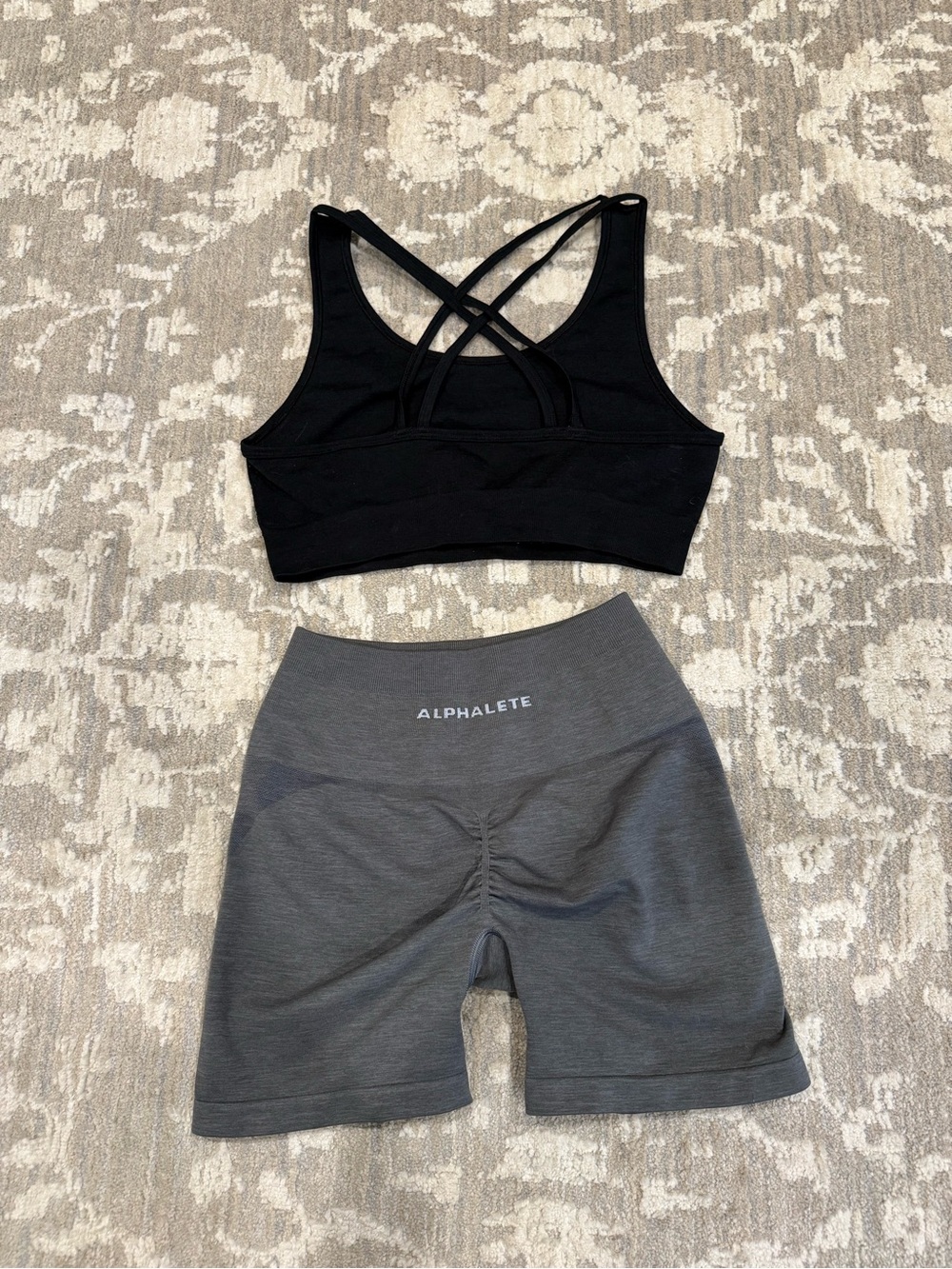 Bundle Alphalete Black Strappy Sports Bra and shorts- size small